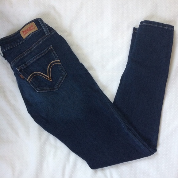 Levi's Denim - Levi’s | Denim Legging Dark Wash size 26